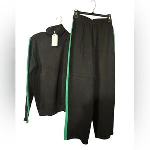 Black and Green Women’s Set Size Small
